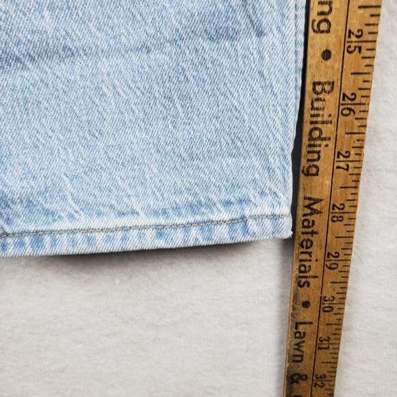 Levi's Women's 25x29 70's High Rise Slim Straight Leg Jeans Light Wash Denim - Picture 7 of 14